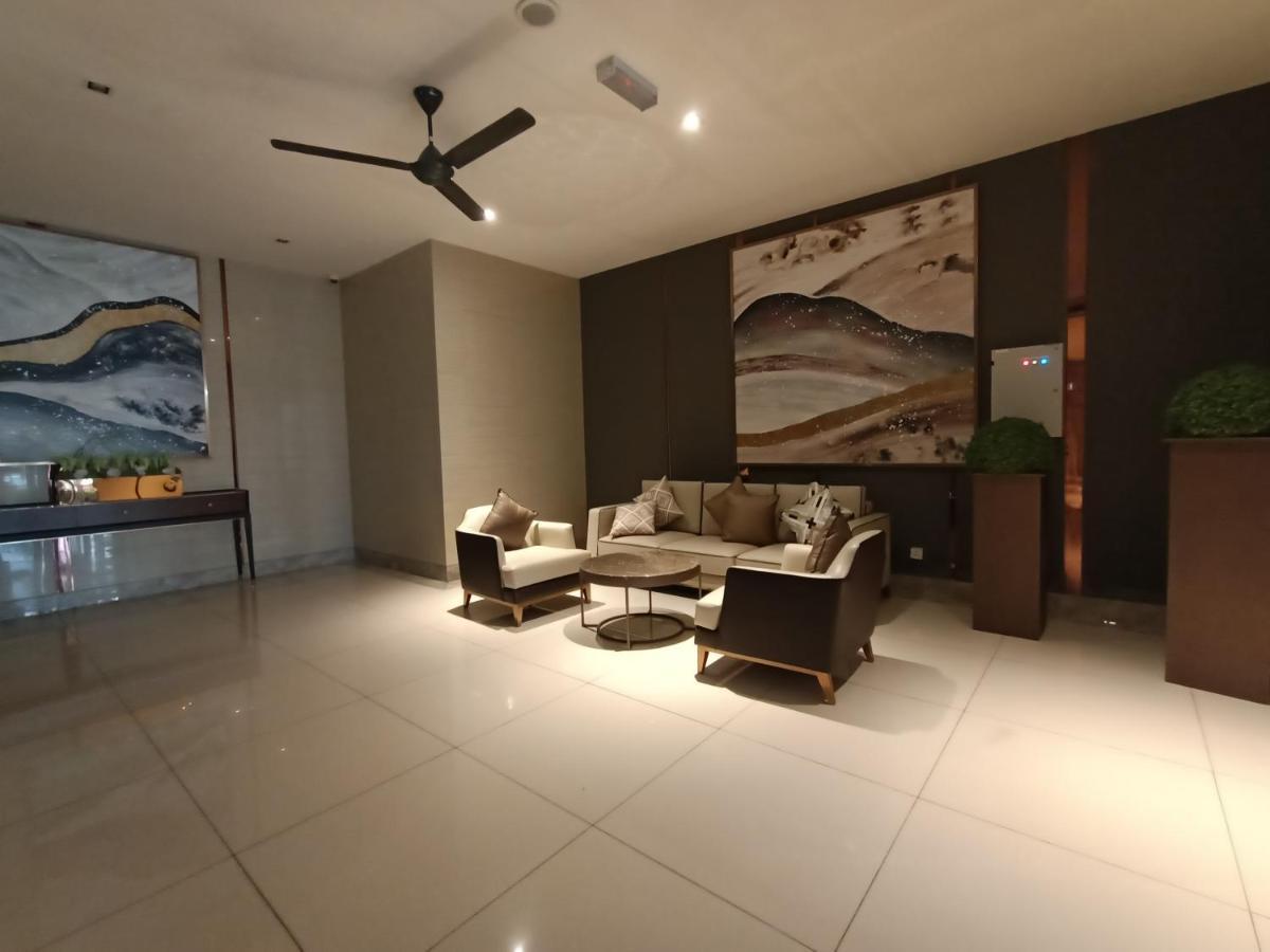 R&F Princess Cove Sweety Homestay 3Beds2Baths جوهر بهرو المظهر الخارجي الصورة